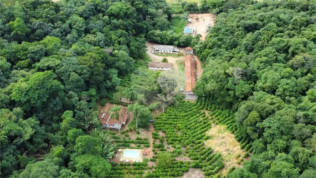Área de Terra à venda em Centro - SP
