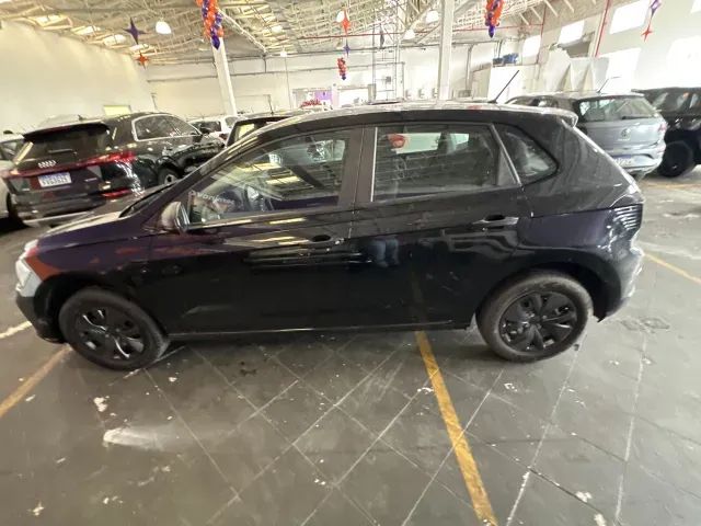 Volkswagen Polo Track 1.0 Flex 12V 5p - Foto 3
