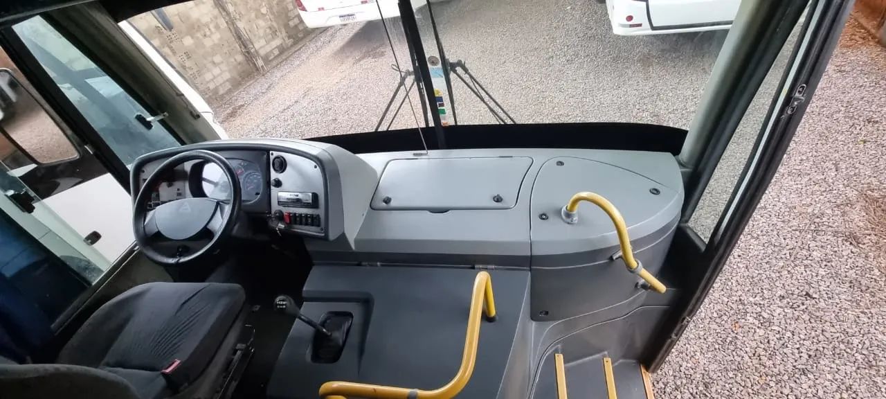 MARCOPOLO IDEALE 770 - 2015 - Foto 9