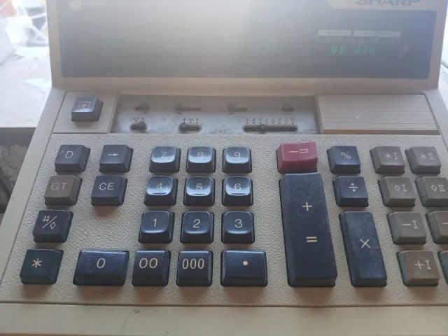 Calculadora SHARP CS -4187 calculadora classica pegando perfeitamente - Foto 2