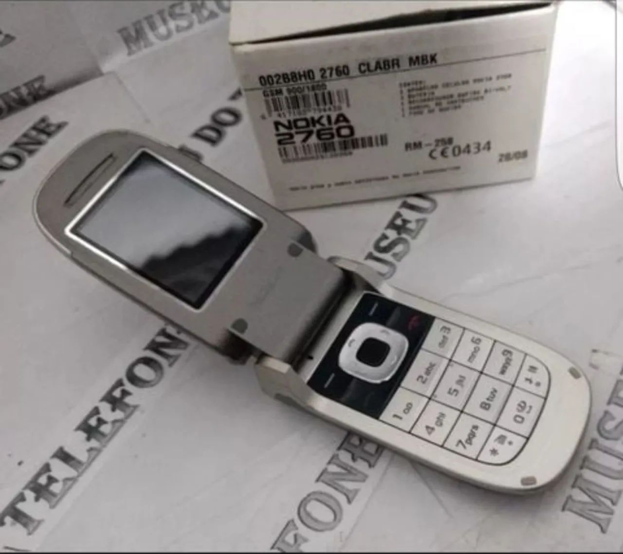Nokia 2760 Flip pequeno celular antigo da claro  - Foto 4