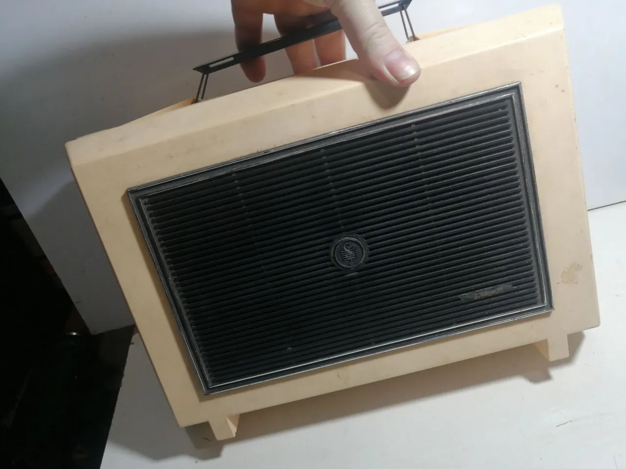 Vitrola toca disco sonata, funciona ok - Foto 5