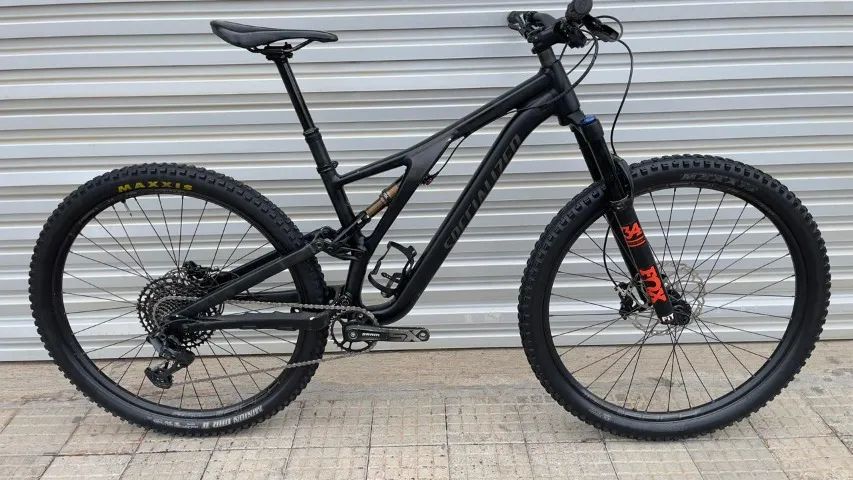 SPECIALIZED STUMPJUMPER ALLOY - Tamanho S3 - 2022 - Ciclismo