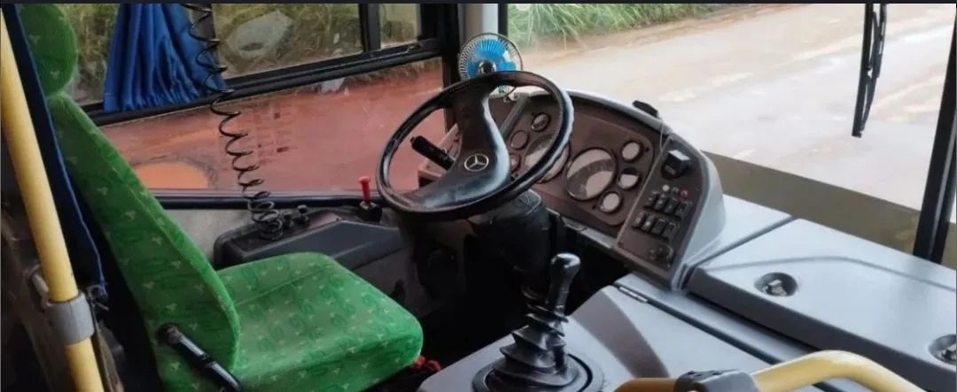 Ônibus 1722 09/10 - Foto 3