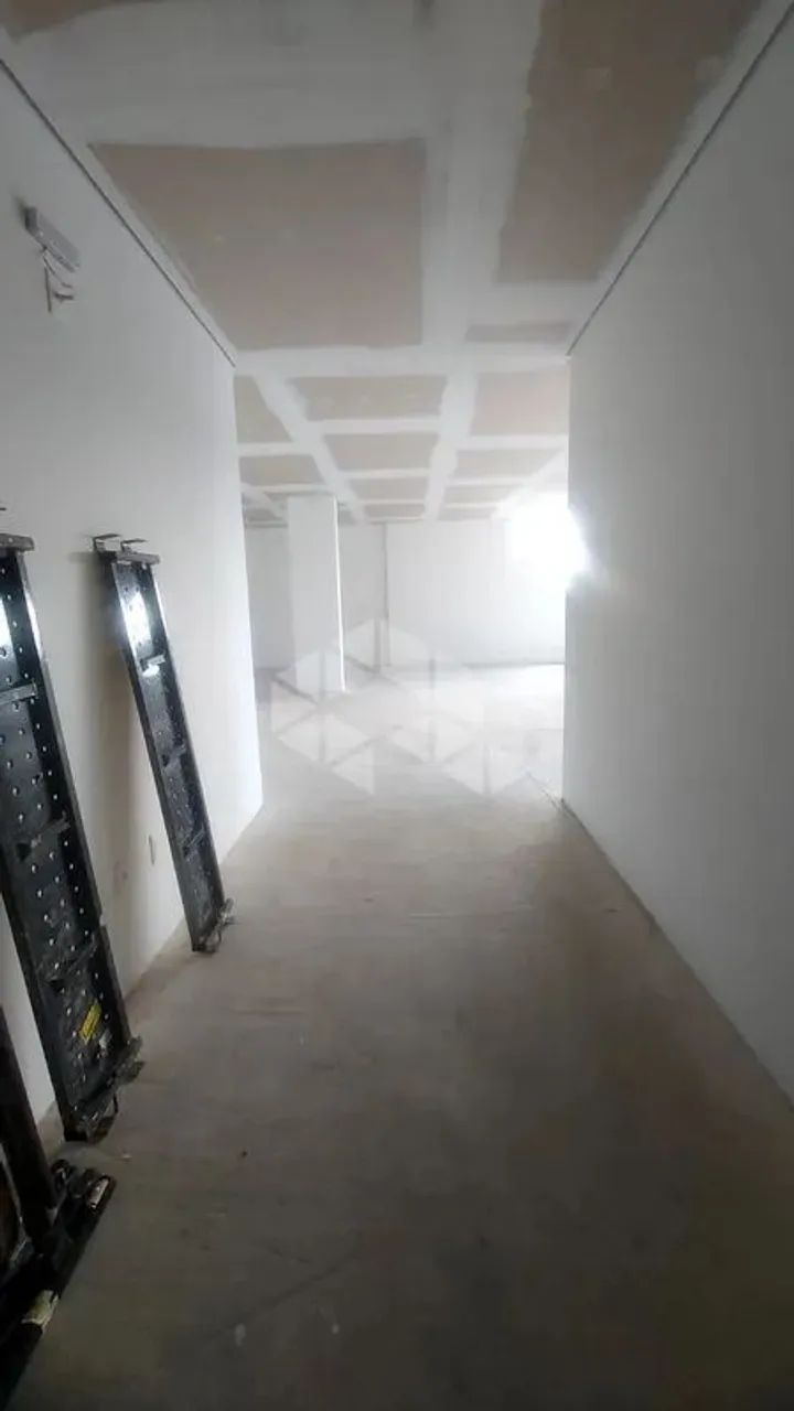 Sala 122.48M² - para Alugar - Foto 2