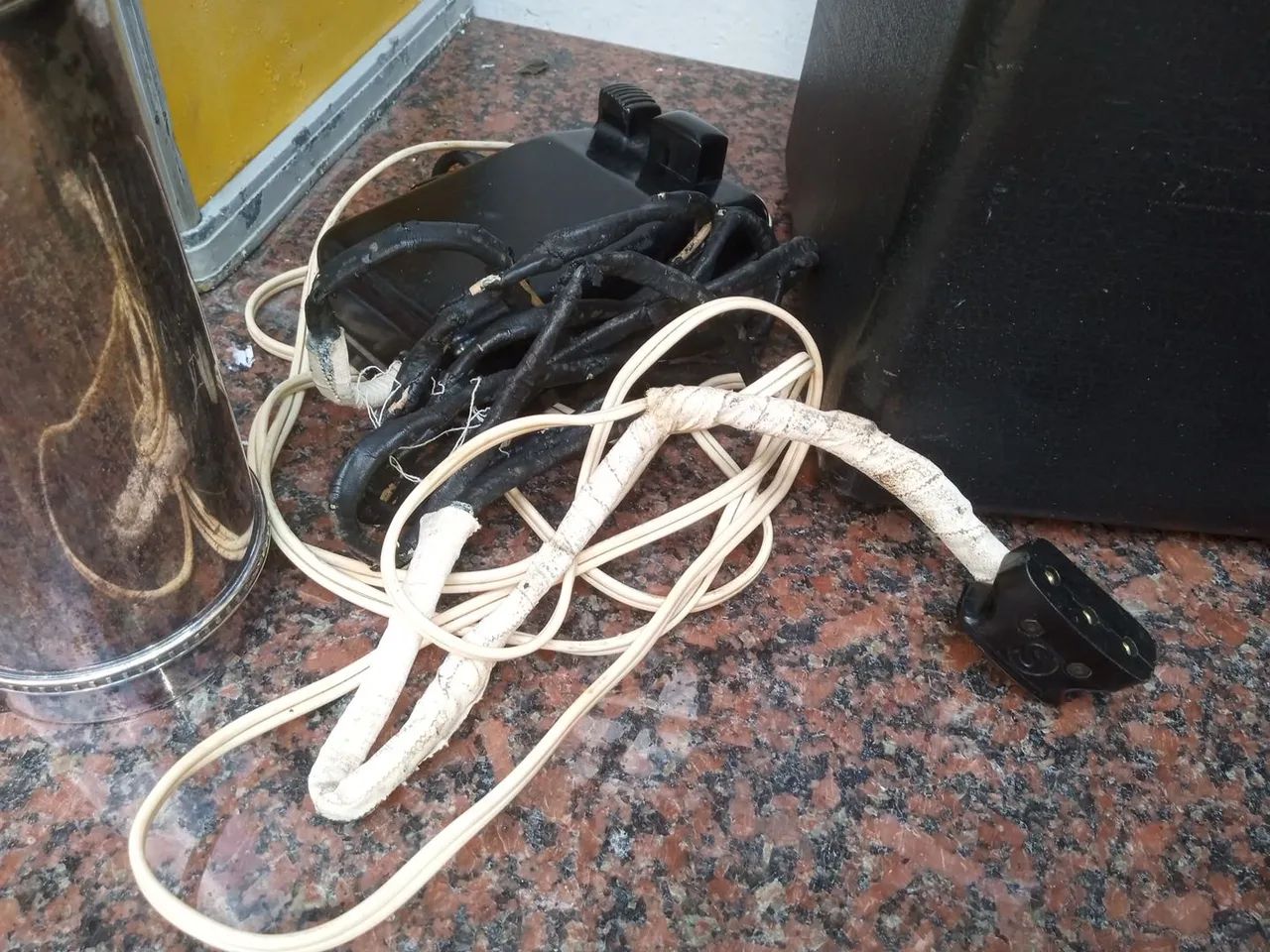 Máquina Singer canadense  - Foto 3