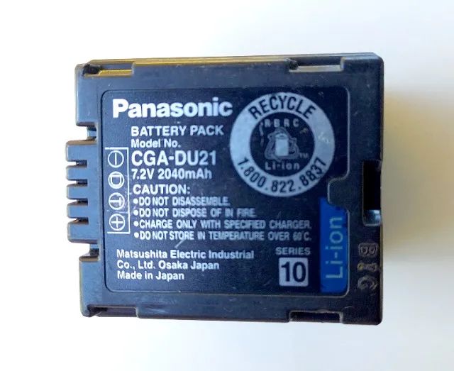 Bateria Panasonic Li-ion CGA-DU21, Original da Filmadora Panasonic e p/Iluminador de Led - Foto 4