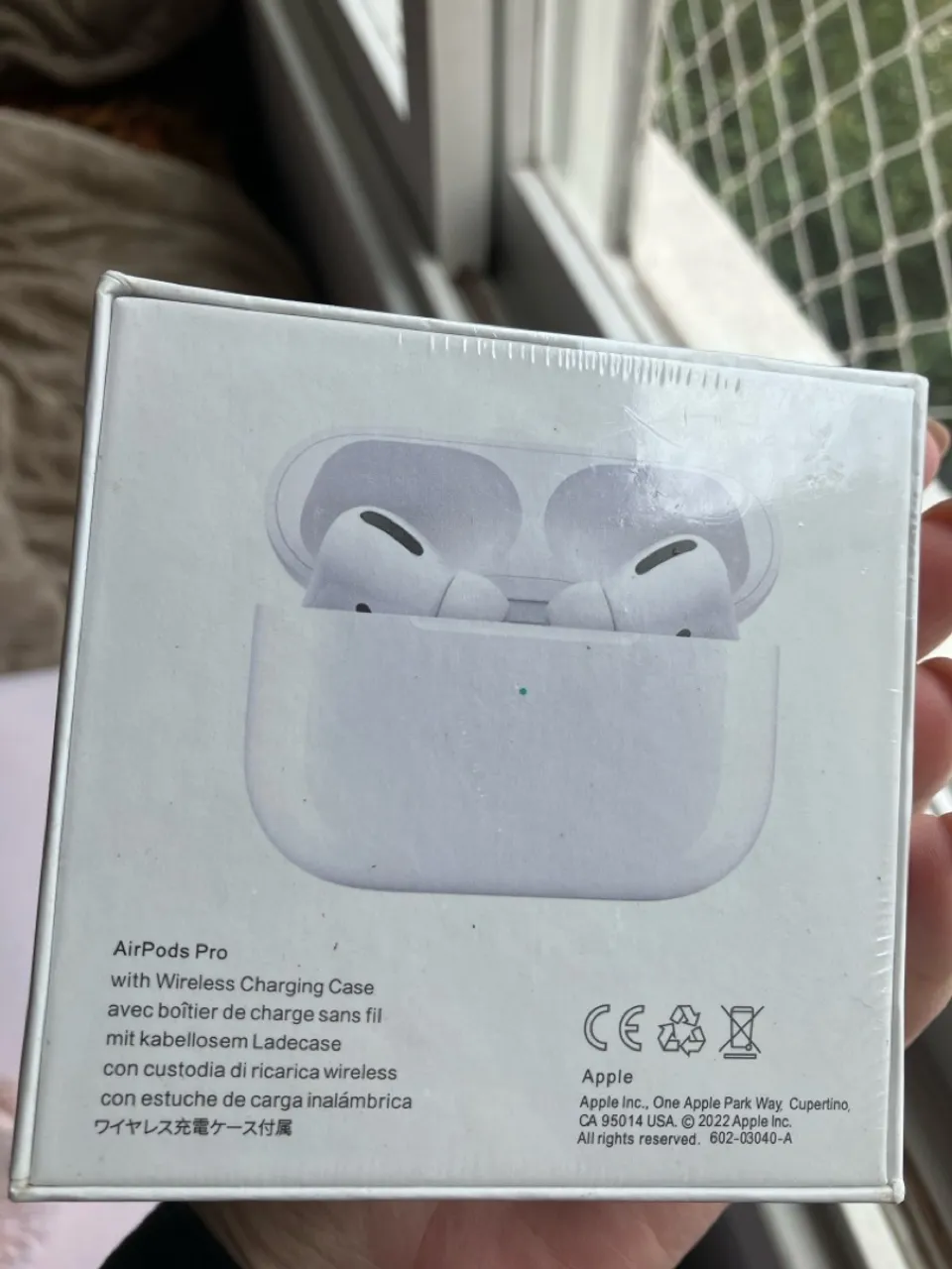 AirPods Pro com Wireless Charging Case - Novo