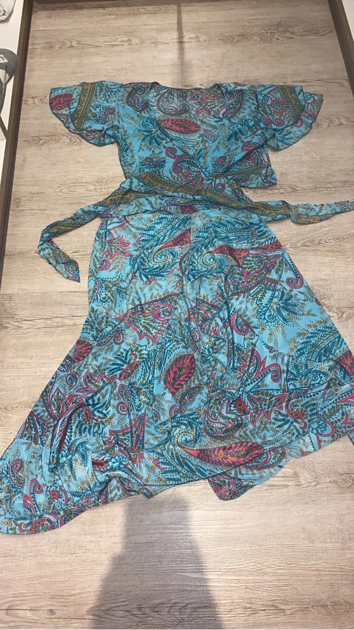 Conjunto blusa e saia