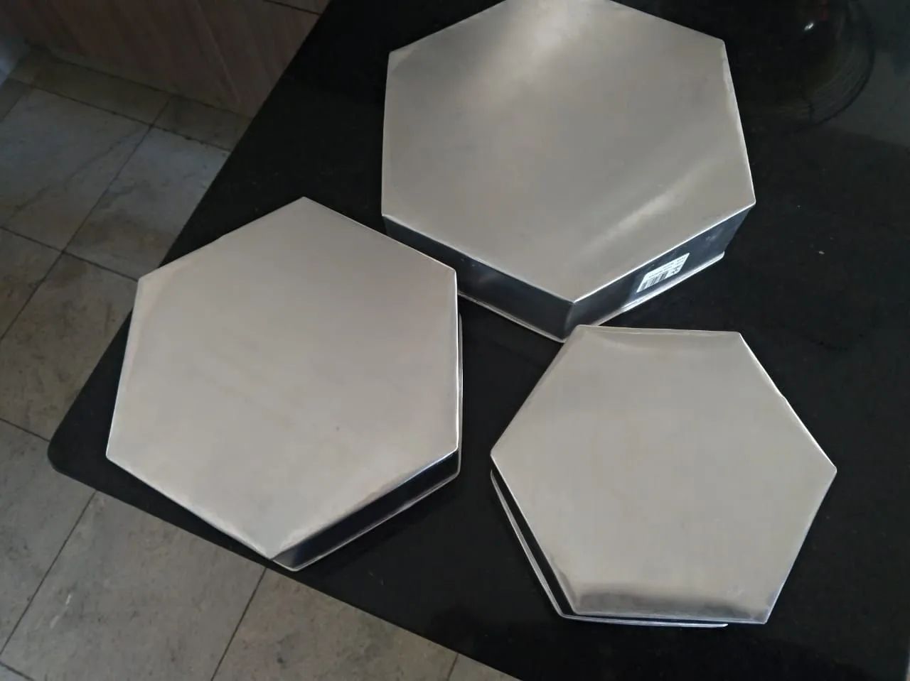 Kit com 3 formas sextavadas em alumínio marca Cimapi - Foto 5