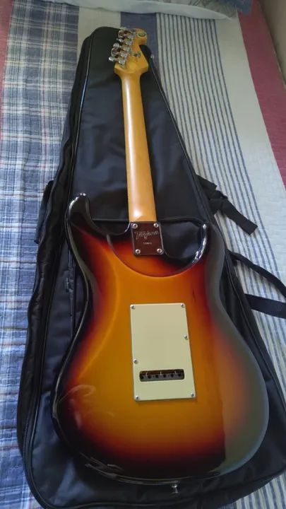 Guitarra Canhota - Tagima T635 - Foto 5