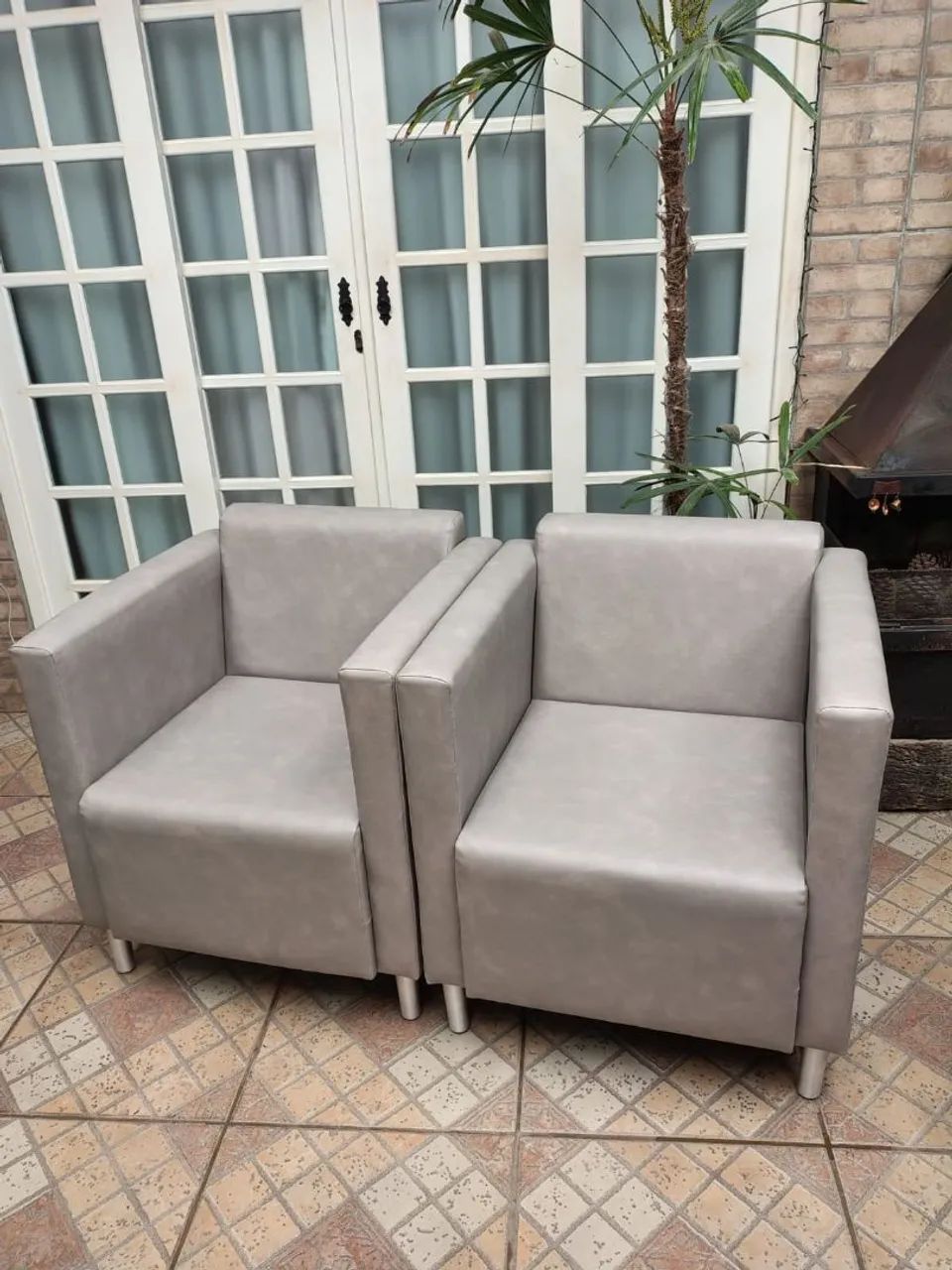 Poltronas Novas Couro Sintetico/Suede/linho456503383882485763