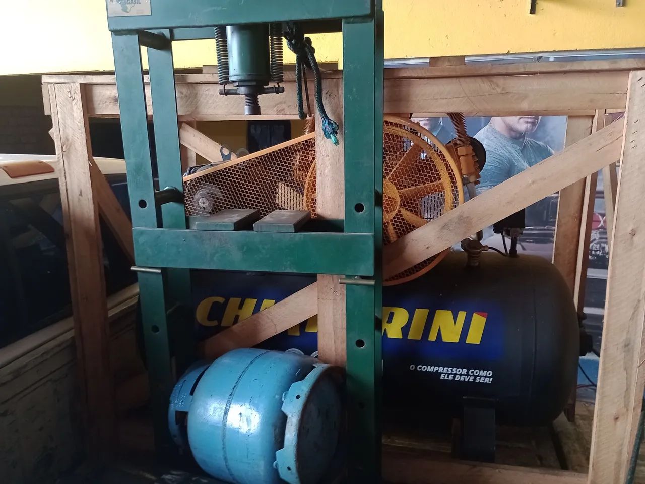 Compressor de Ar Cherini TOP 30 MP3V 200 Litros - Foto 2