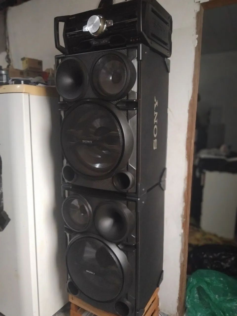 Vende-se micro system sony Sh 2000 semi novo promoção de Natal.