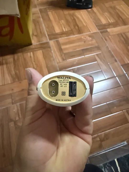 Aparador de Pelos Walita  - Seminovo - Foto 4