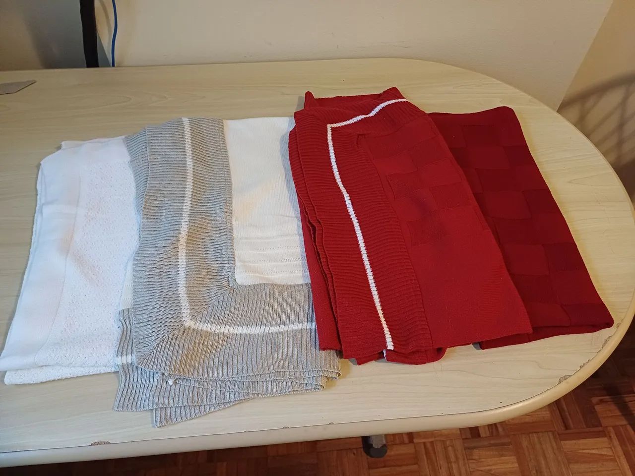 Cobertor de bebê vermelho!!!!!!!,50,00 cada manta!!!!! - Foto 5