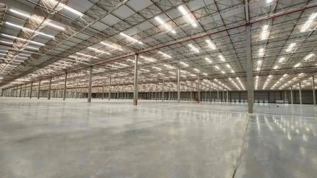 Ótimo galpão para locação com exelente espaço de 3.377,38m², na BR 153 KM 20, Fazenda Sant - Foto 7