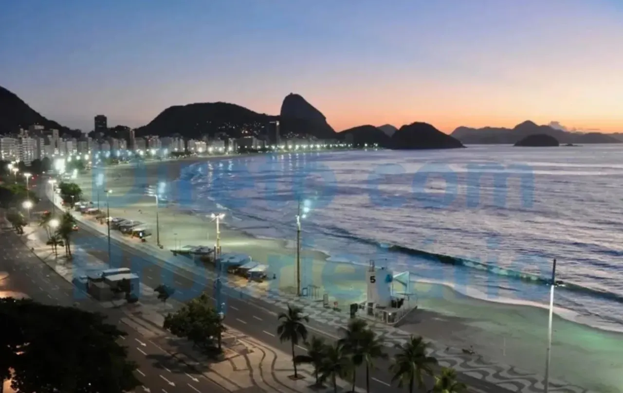 Apartamento para aluguel tem 300 metros quadrados com 4 quartos