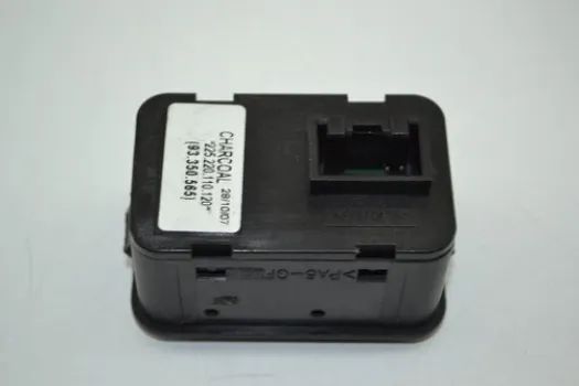Botão Duplo Vidro Eletrico Dianteiro Esquerdo Celta Prisma - Foto 4