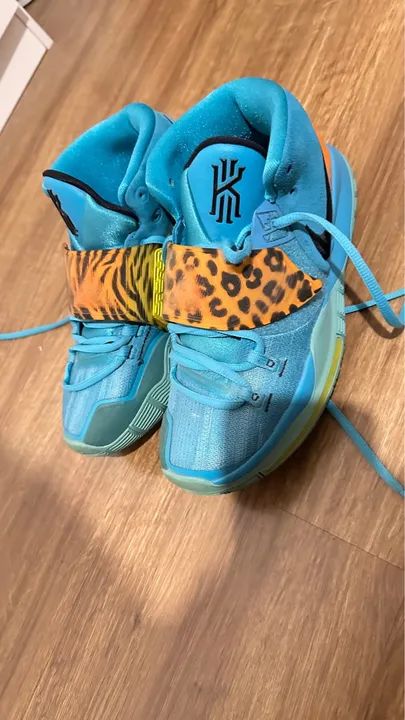 Tênis Nike Kyrie 7 - Tamanho 39 - Azul e Laranja - Foto 3