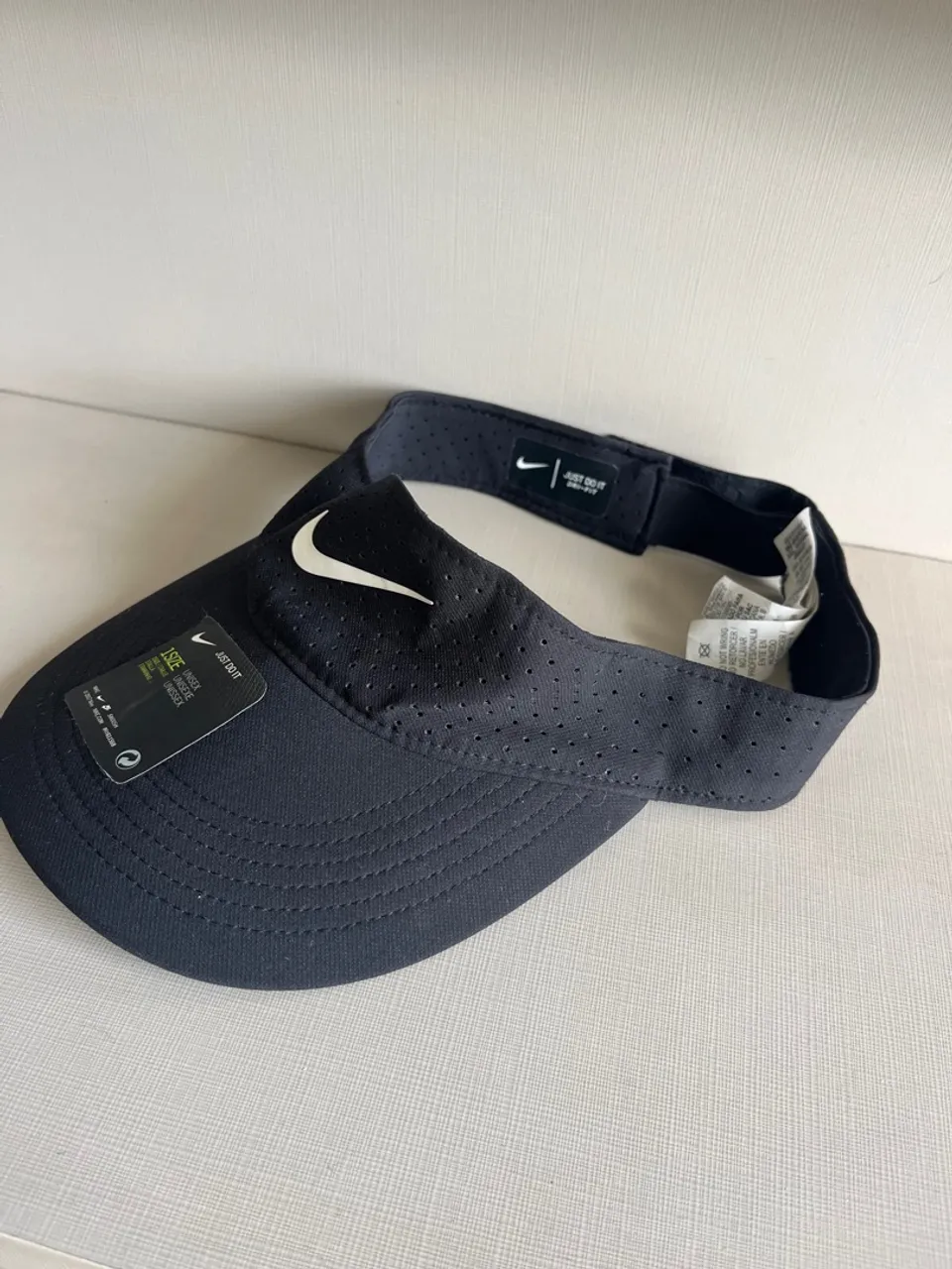 Viseira Nike Dri-FIT - Preto