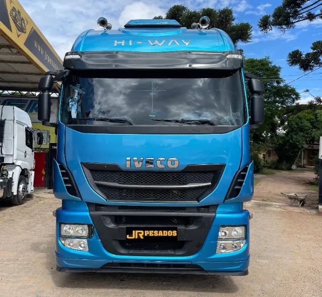 iveco stralis 440 hi-way 6x2 automático completo 2018 - Foto 2