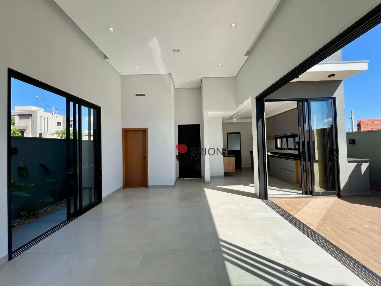 Casa térrea com 143m², 3 quartos/suítes à venda em condomínio Quinta da Mata Ribeirão, em 