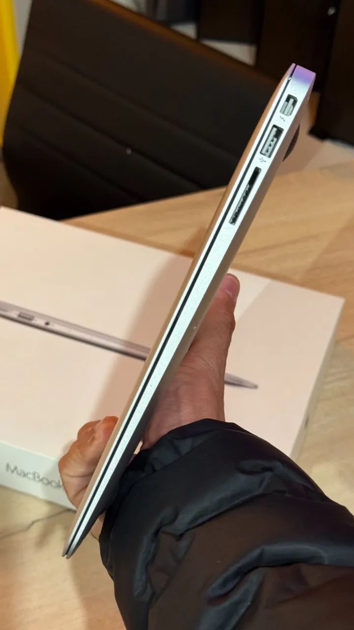 【美品】MacBook Air 2015 4GB 128GB Macbook Air 2015 128GB | Intel Core i5 - PERFEITO estado! Loja