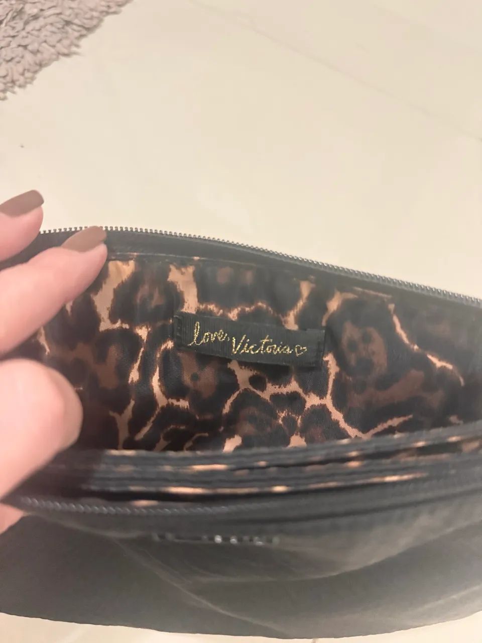 Bolsa crossbody Vitoria?s Secret - Foto 4