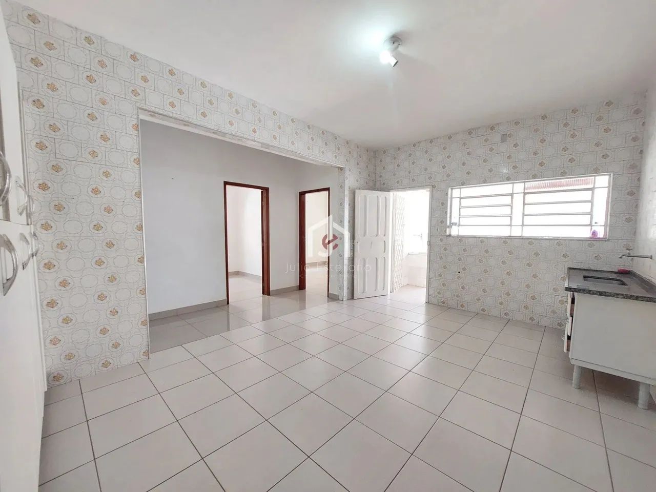 Casa, 3 Dormitórios (1 Suíte) & Edícula - Jardim Santa Clara - Taubaté/SP