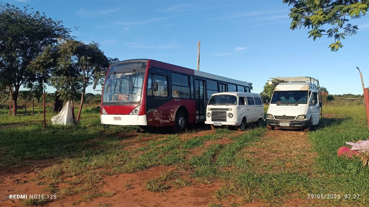 Alugo Van, Kombi e Ônibus para passeios