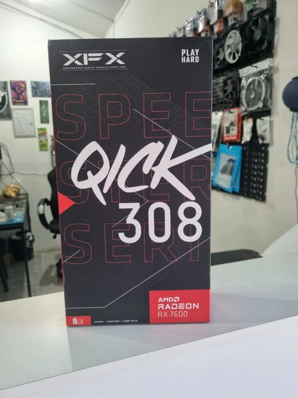 PLACA DE VÍDEO AMD RADEON RX7600