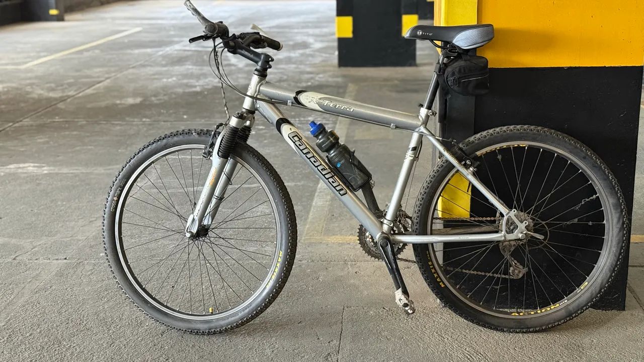 Bicicleta Canadian X-Terra - 21 Marchas, Seminova - Ciclismo
