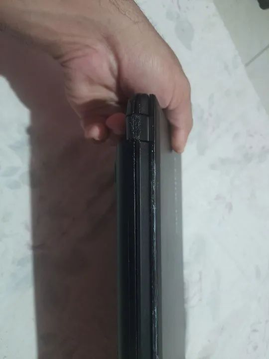 Notebook quebra galho funcionando bem  - Foto 3