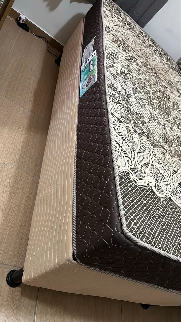 Vendo CAMA BOX SOLTEIRO 