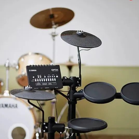 Bateria Eletrônica Yamaha DTX-452K 