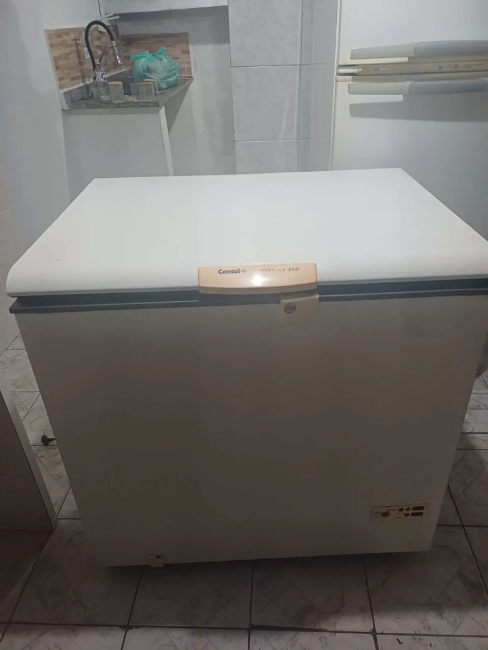 Freezer consul 310 L sem gás