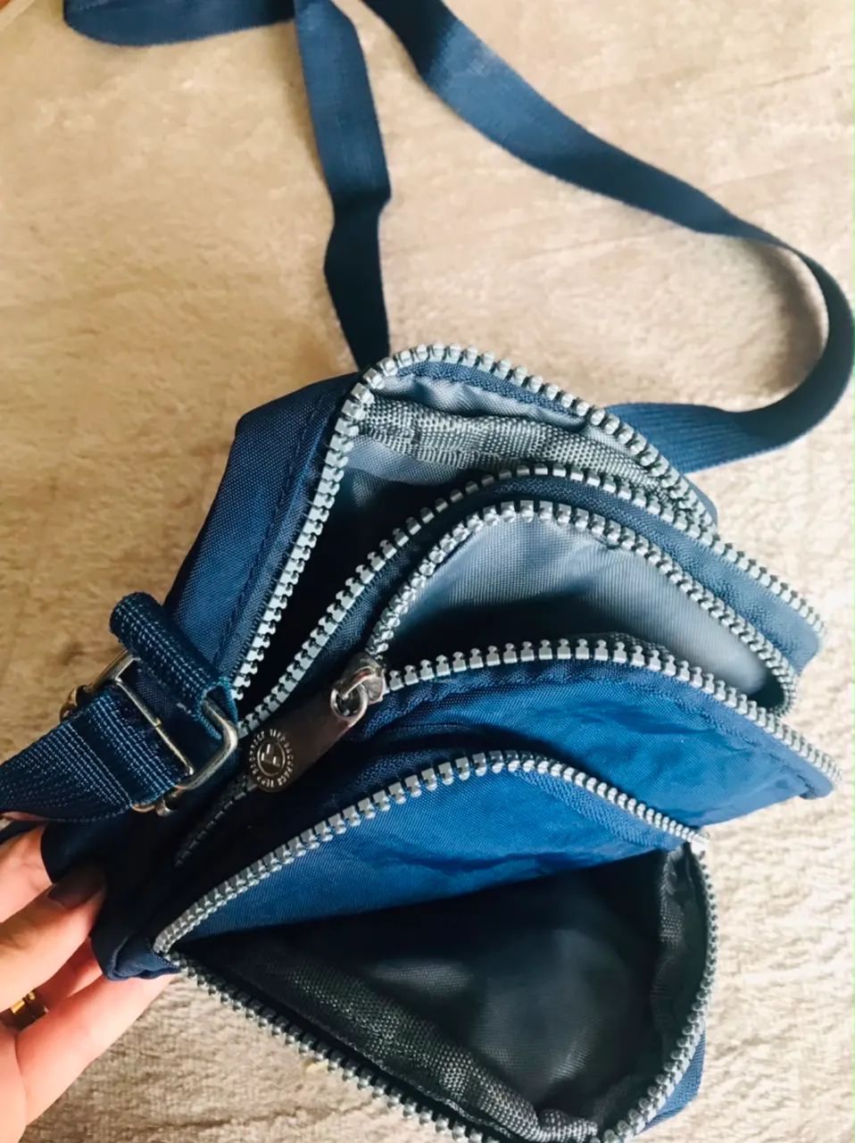 Bolsa transversal pequena azul  - Foto 2