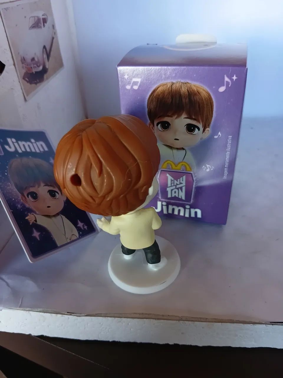 Boneco Jimin bts McDonald's na caixa - Foto 3