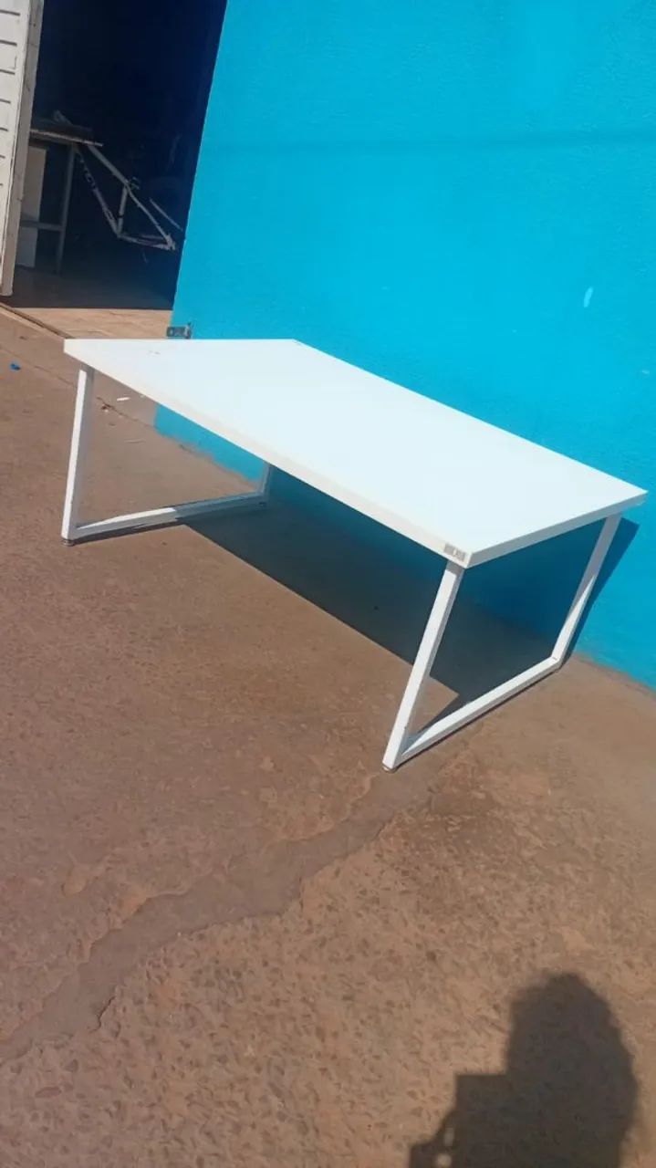 Mesas com estrutura metálica  - Foto 2