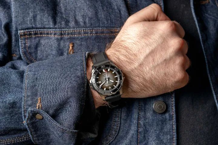 Relógio Masculino Bulova Marine Star Automático 98b465 - Foto 4