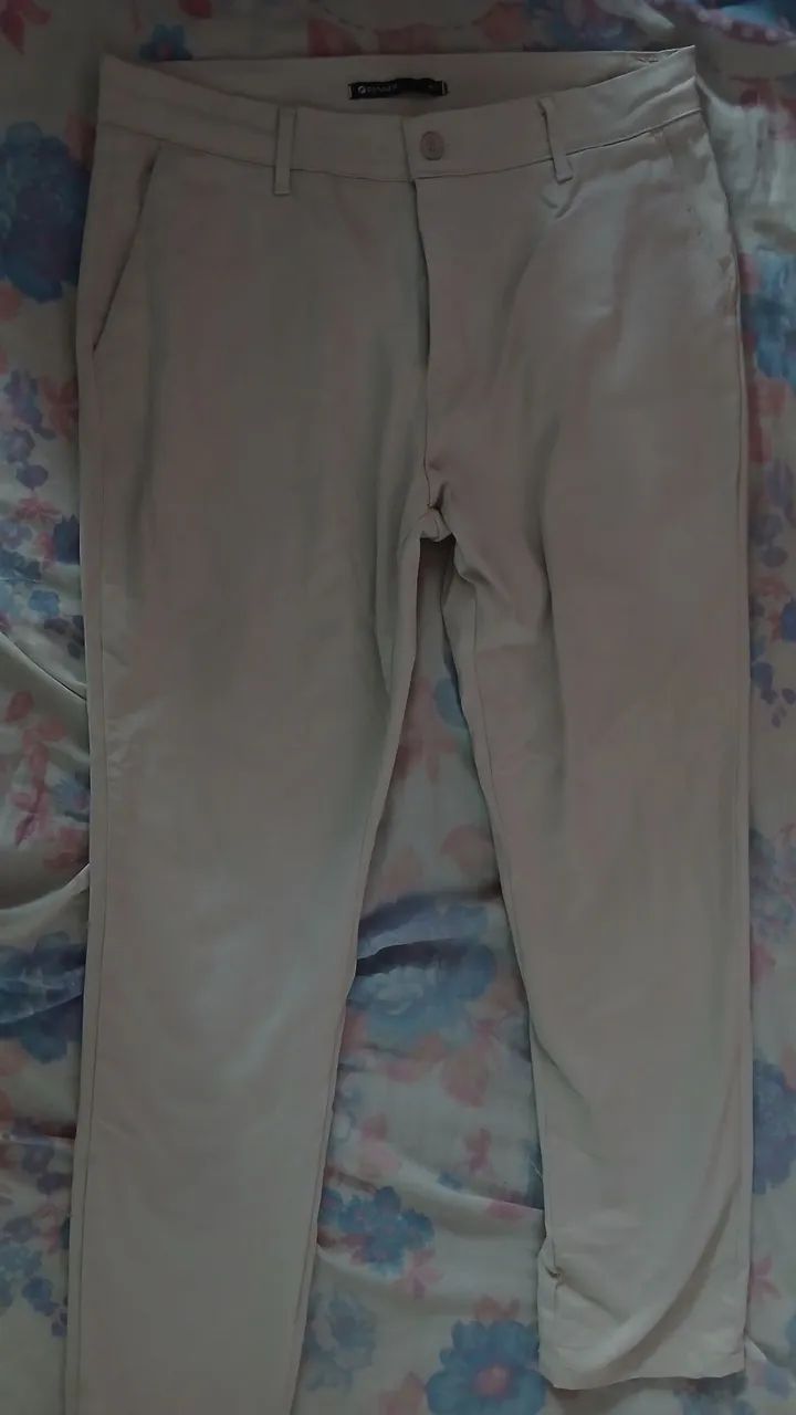 Calça Cargo Bege