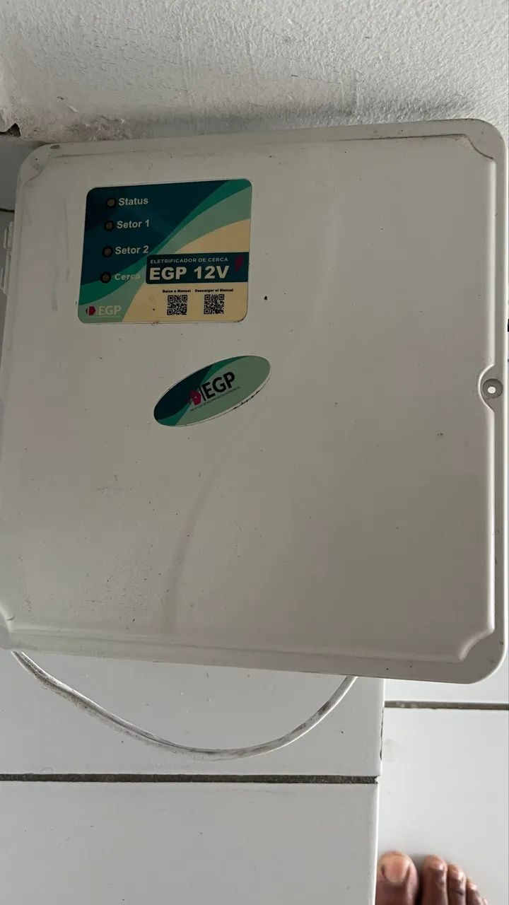Central de Alarme e Cerca elétrica.