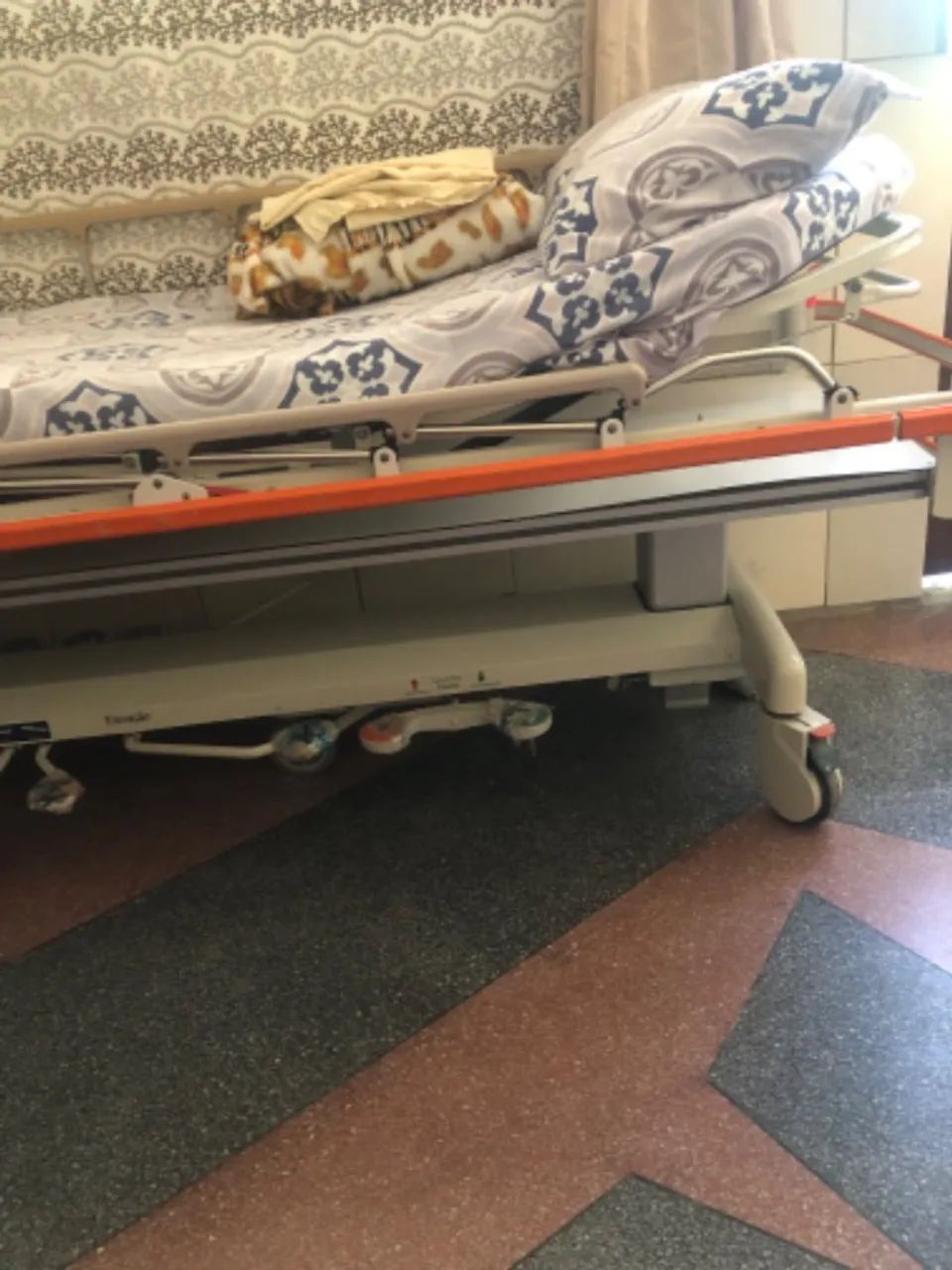 Cama hospitalar  - Foto 4