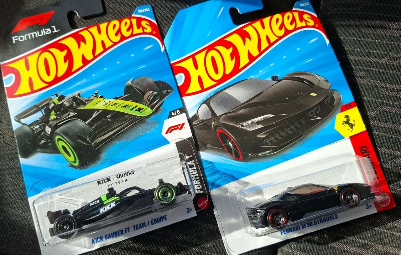 Dupla hot wheels lacrada no blister