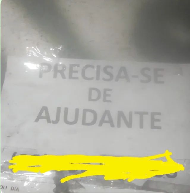 Precisa de Ajudante - SUCATARIA.