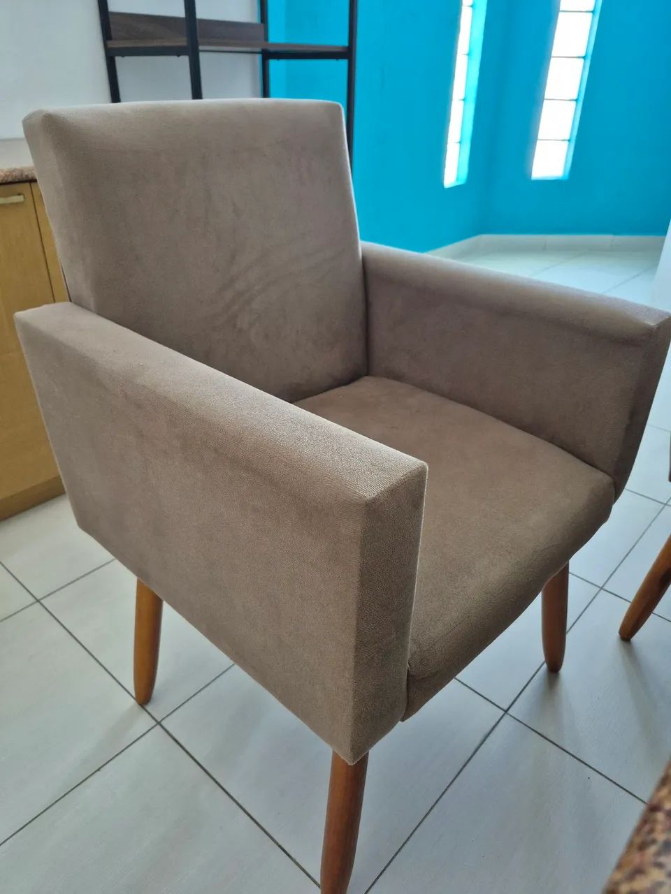 Vendo poltrona bege