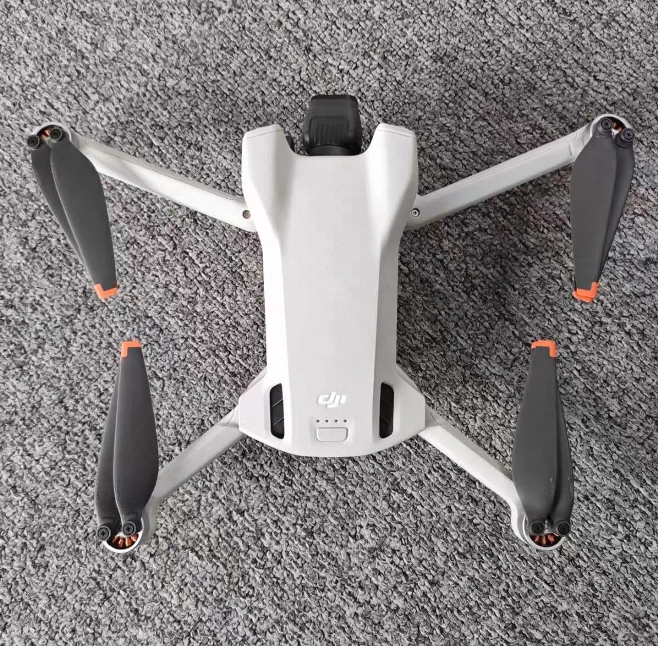 DRONE DJI MINI 3(COM TELA) STANDARD 2 CICLOS EXTREMAMENTE NOVO! - Foto 3