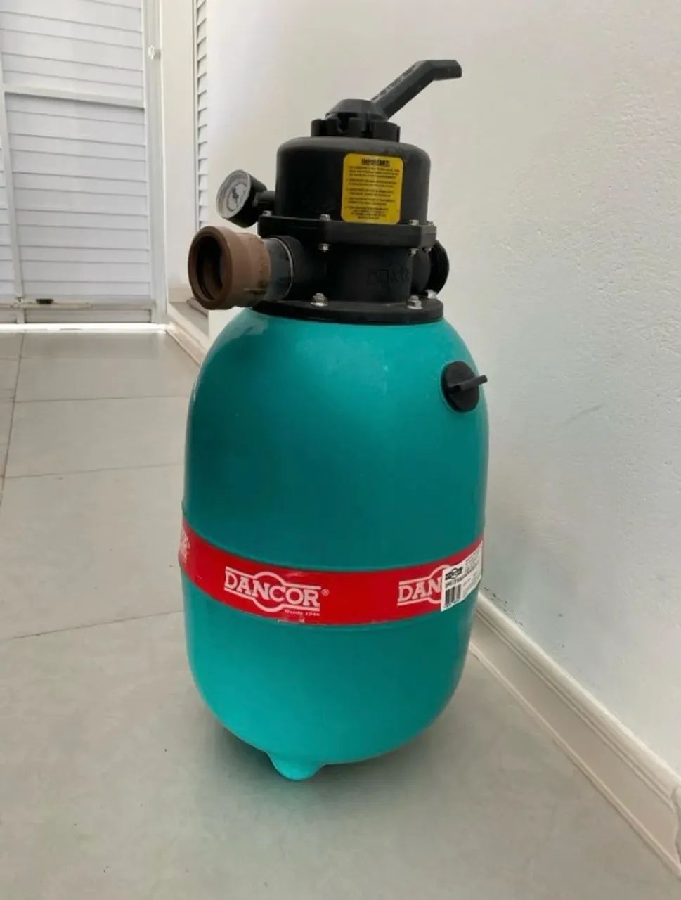 Filtro de piscina + itens para limpeza 