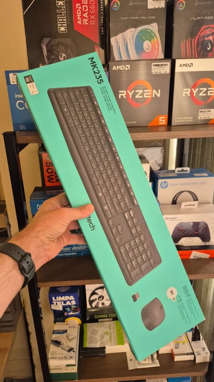 Teclado e mouse Logitech sem fio, novo, lacrado, com garantia!